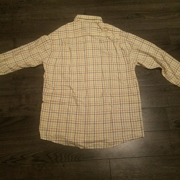 Orvis signature series button down size medium - Picture 2 of 7